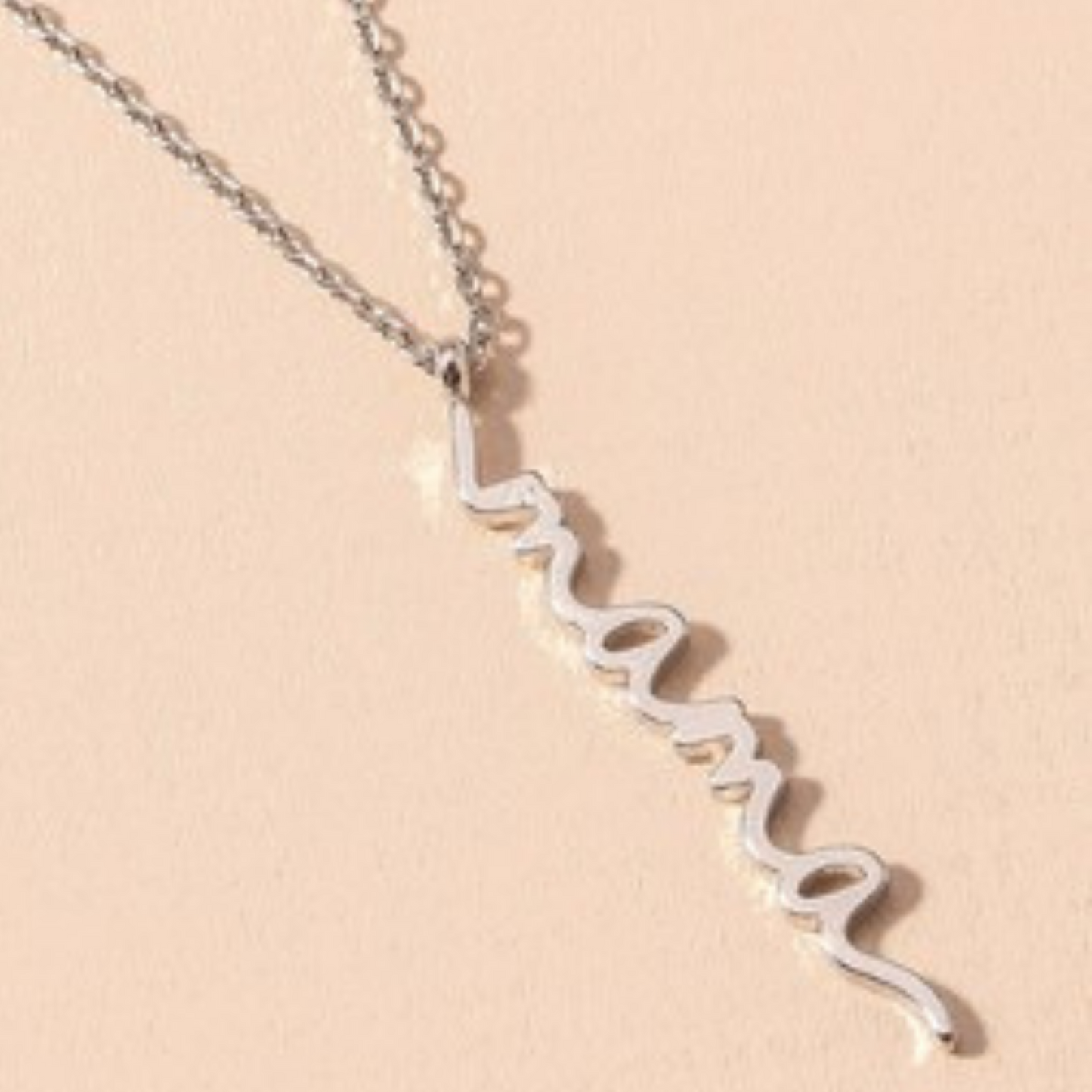 Mama Vertical Text Charm