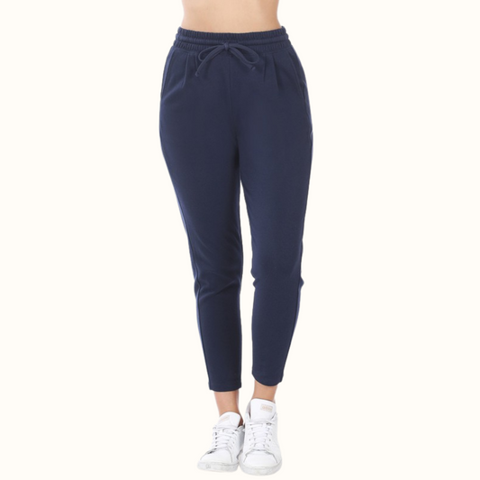 100% Cotton ankle length lounge pants perfect for all the remote workforce! Side pockets, midweight, high quality, elastic waistband.